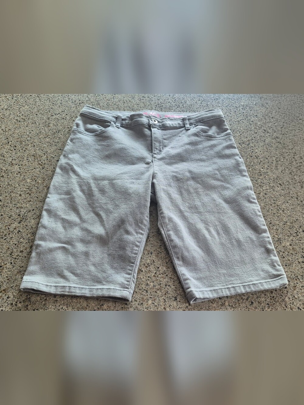 ​The Childrens Place Girls Skimmer Shorts Size 16 Gray Denim Twill Bermuda 10.5"